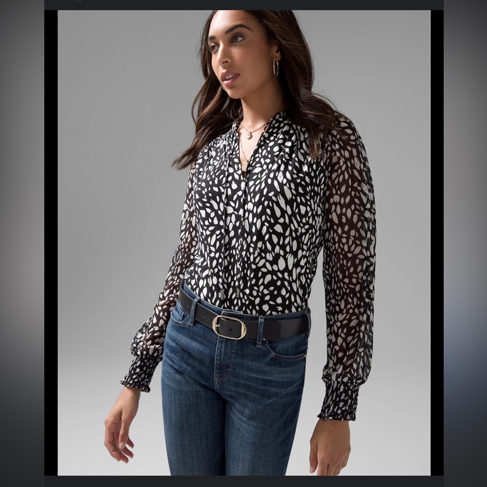 White House Black Market Tie Front Blouse Black and White